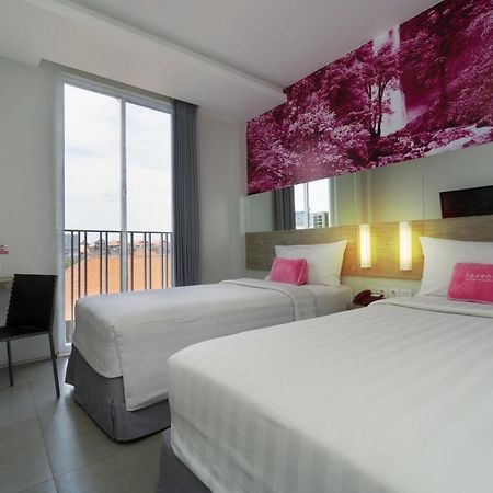 Favehotel Kuta Square Exterior foto